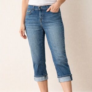 Levis 515 Jeans Capri Women’s 6 Blue Denim Cotton Blend Mid Rise Cuffed Hem